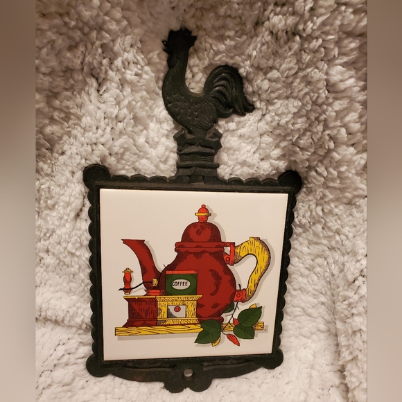 KYOWA Other - Vintage Rooster Cast Iron KYOWA Ceramic Tile Novelty Hot Plate
